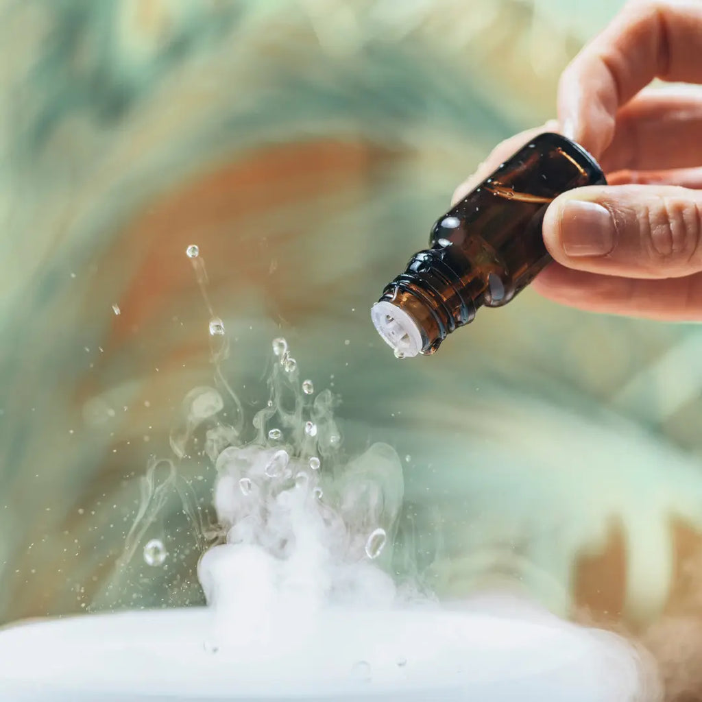 Humidificador Difusor de Aromas WT‑203 con LED Multicolor y 3 Aceites Esenciales – 80 ml Dropea