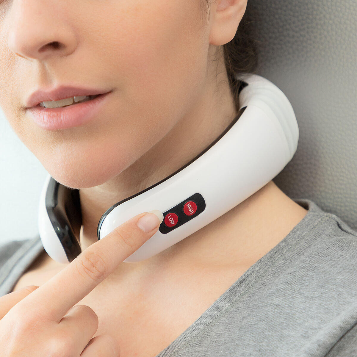 Masajeador de Cuello y Espalda Electromagnético Calmagner - InnovaGoods