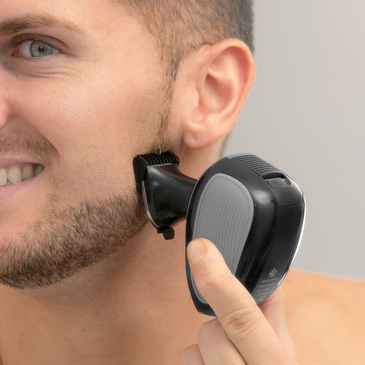 Afeitadora Recargable Ergonómica Multifunción 5 en 1 Shavestyler - InnovaGoods