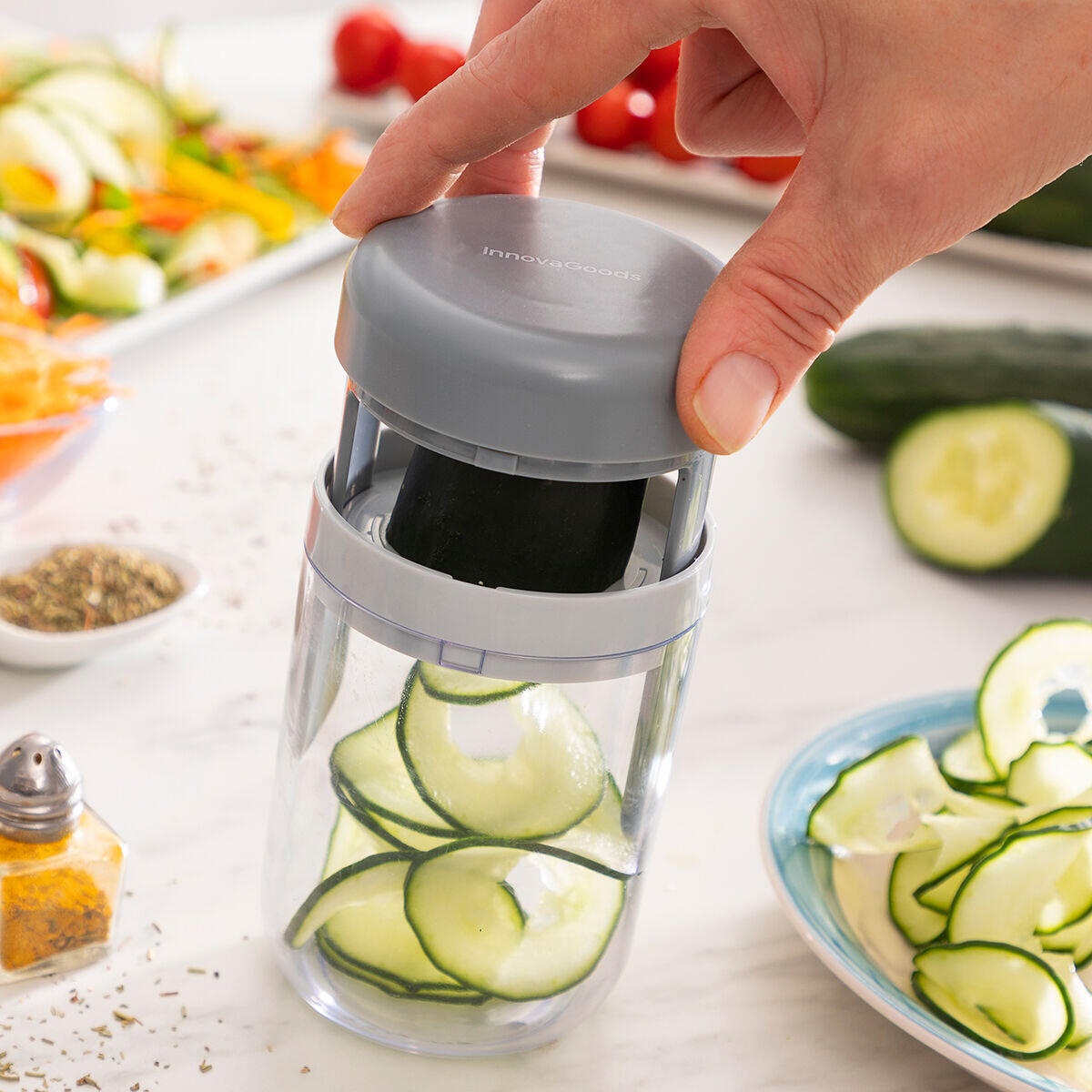 Cortador de Verduras en Espiral y Rallador con Recetas Vigizer - InnovaGoods
