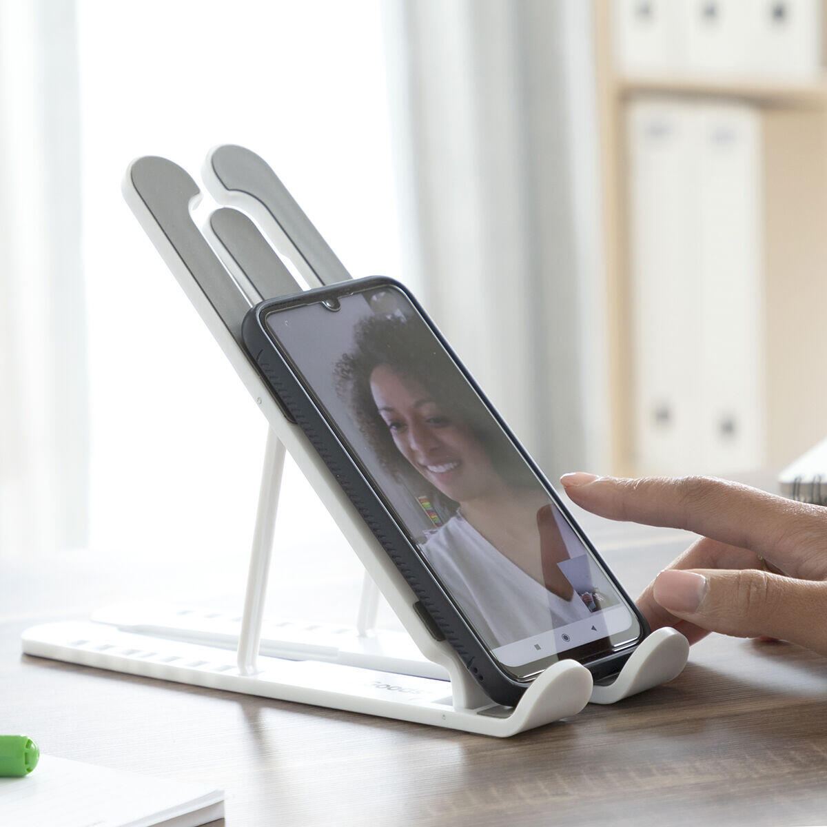Soporte Plegable y Regulable para Portátil Flappot - InnovaGoods