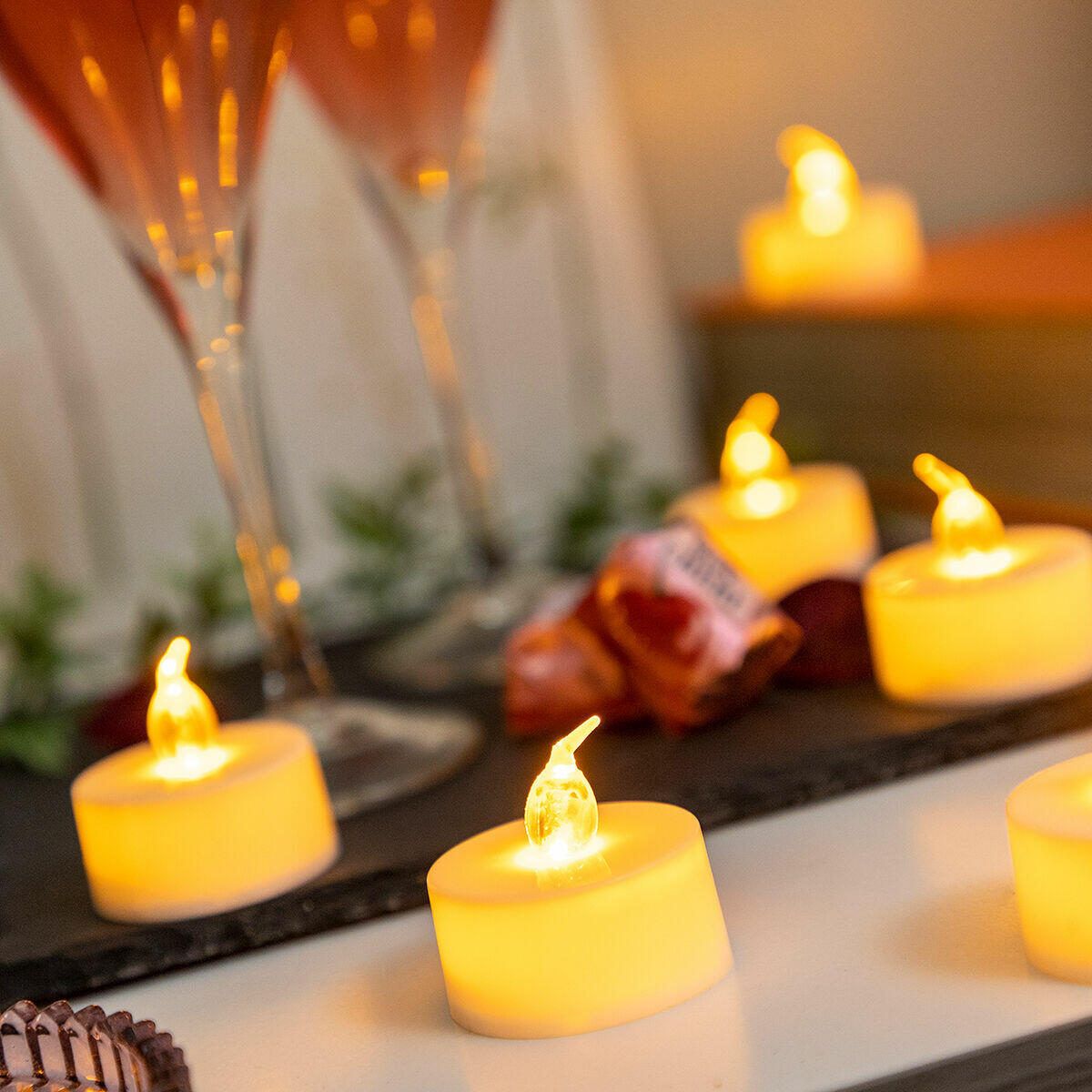 Set de Velas de Té LED Romandle 12 Unidades - InnovaGoods