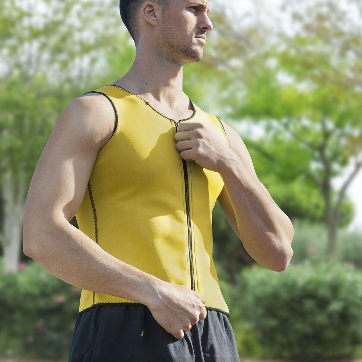 Chaleco Deportivo con Efecto Sauna para Hombre Passwa - InnovaGoods