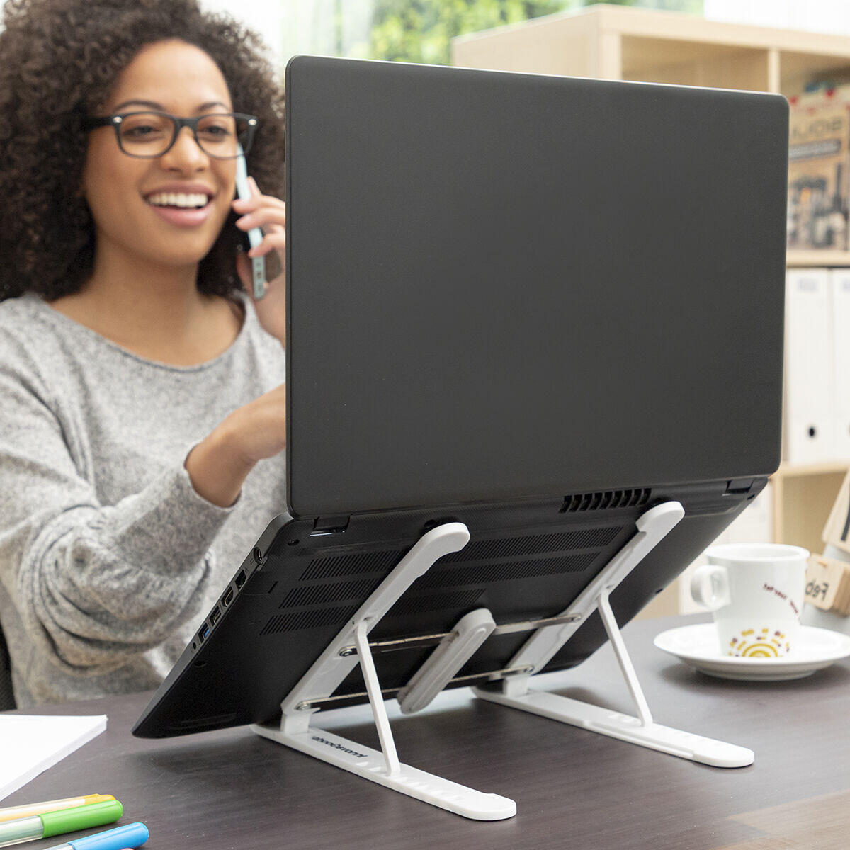 Soporte Plegable y Regulable para Portátil Flappot - InnovaGoods