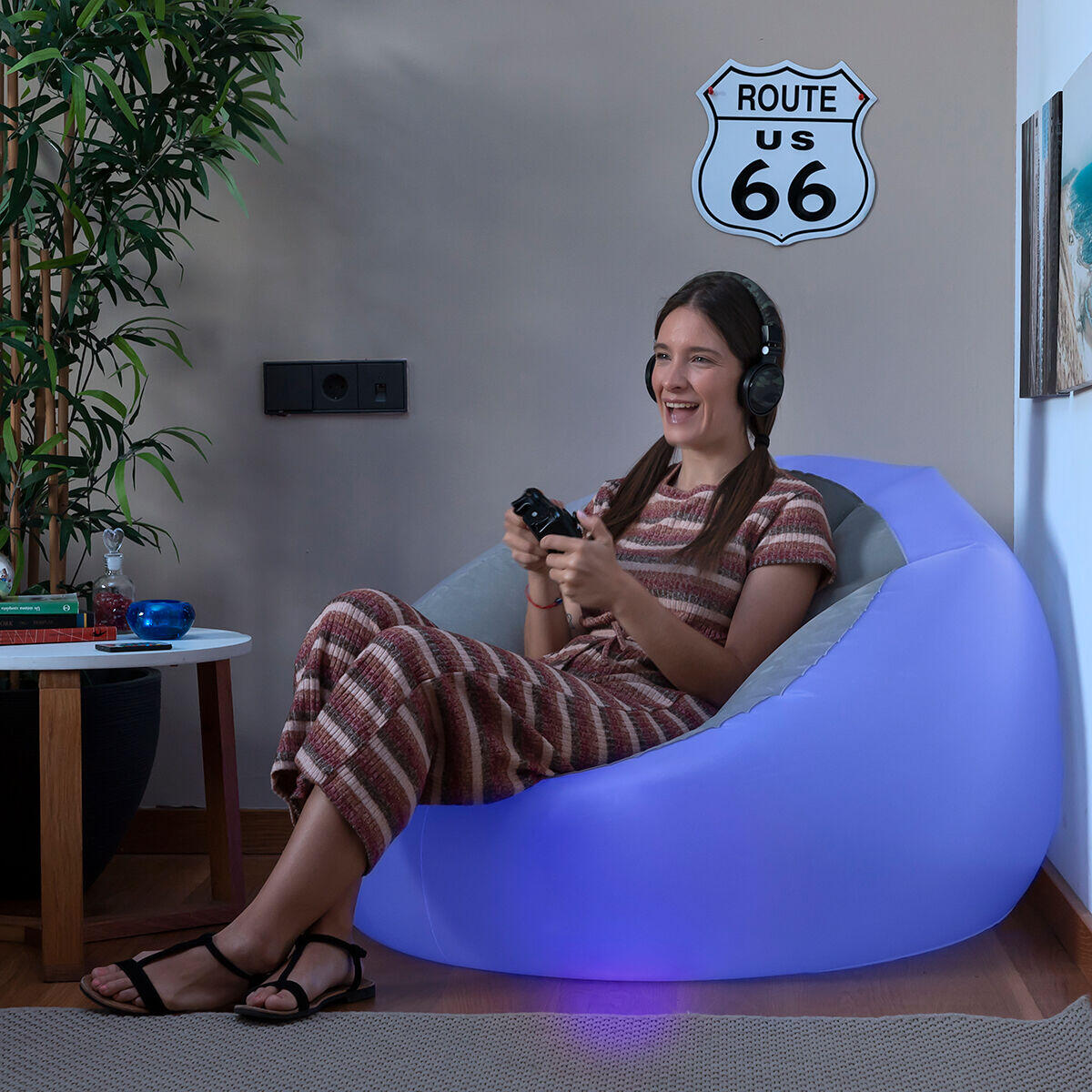 Sillón Hinchable con LED Multicolor y Mando Chight - InnovaGoods