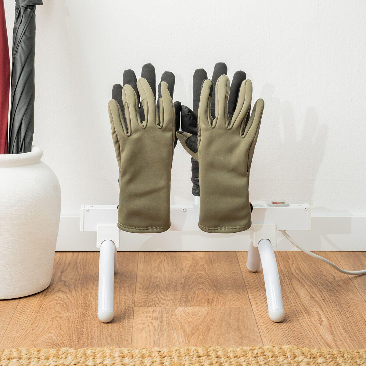 Tendedero Secador de Calzado Eléctrico Droe 40 W 2 pares - InnovaGoods