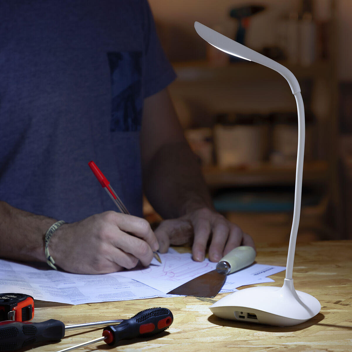 Lámpara LED de Mesa Recargable Táctil Lum2Go - InnovaGoods