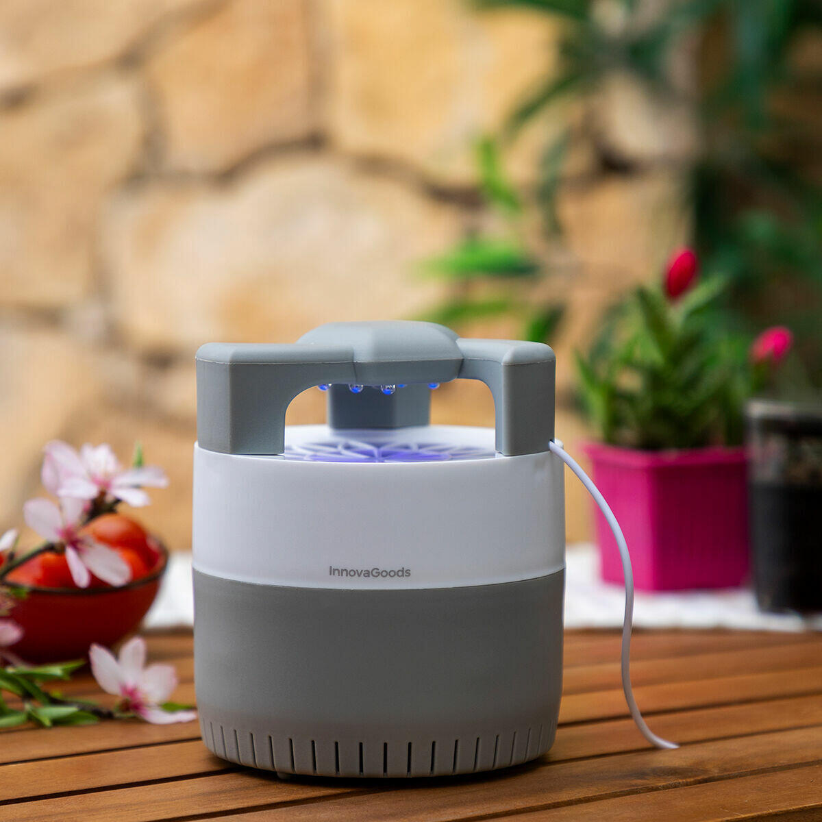 Lámpara Antimosquitos por Succión KL Silen - InnovaGoods