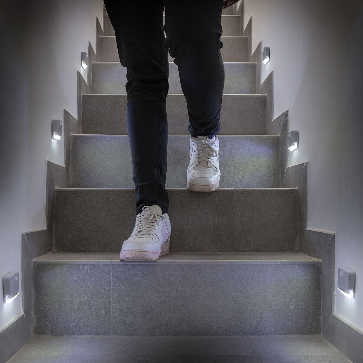 Luz LED con Sensor de Movimiento Lumtoo 2 Unidades - InnovaGoods