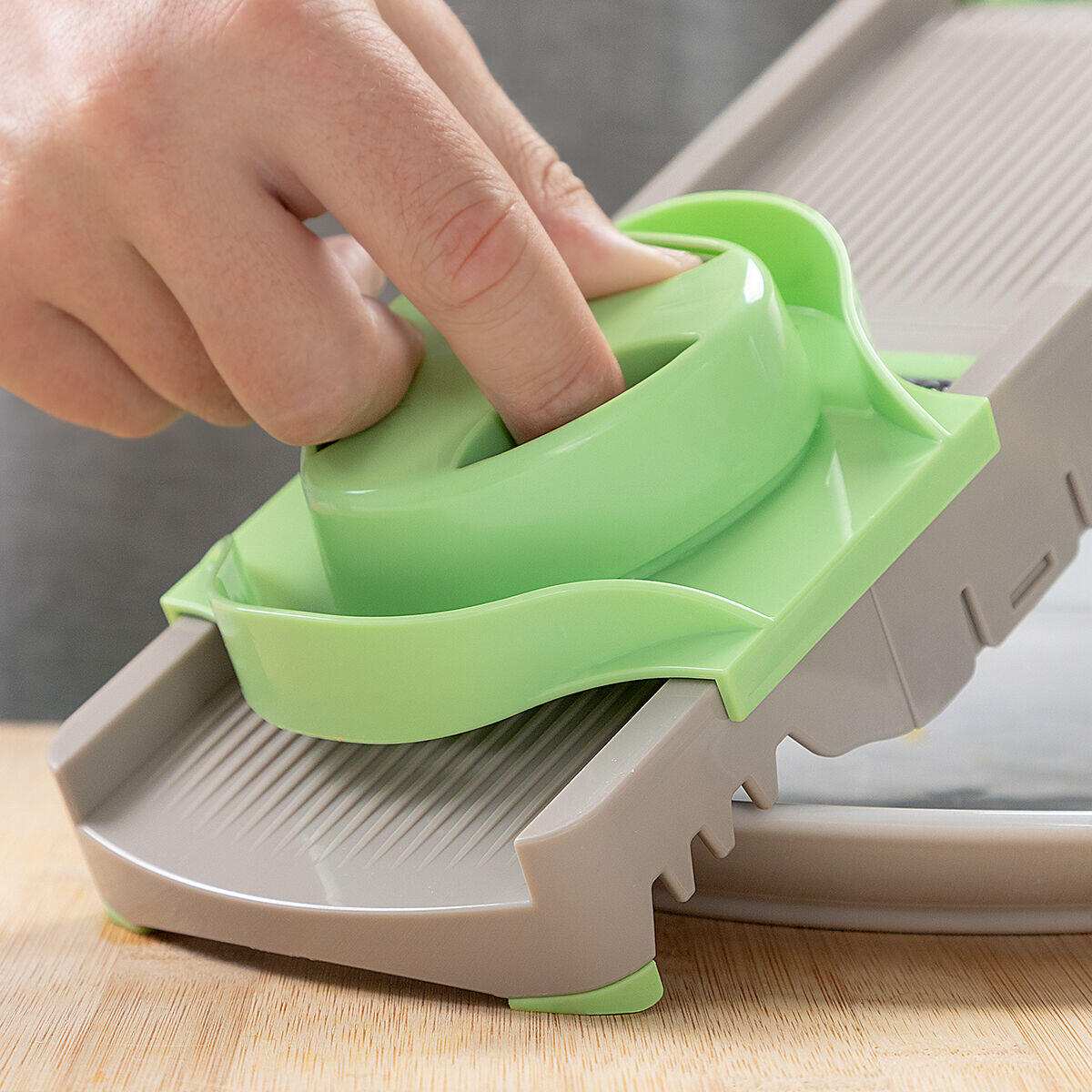 Mandolina Rallador Plegable 6 en 1 Choppie - InnovaGoods