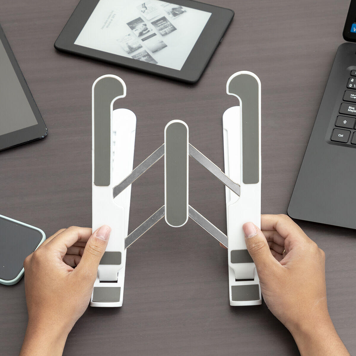 Soporte Plegable y Regulable para Portátil Flappot - InnovaGoods