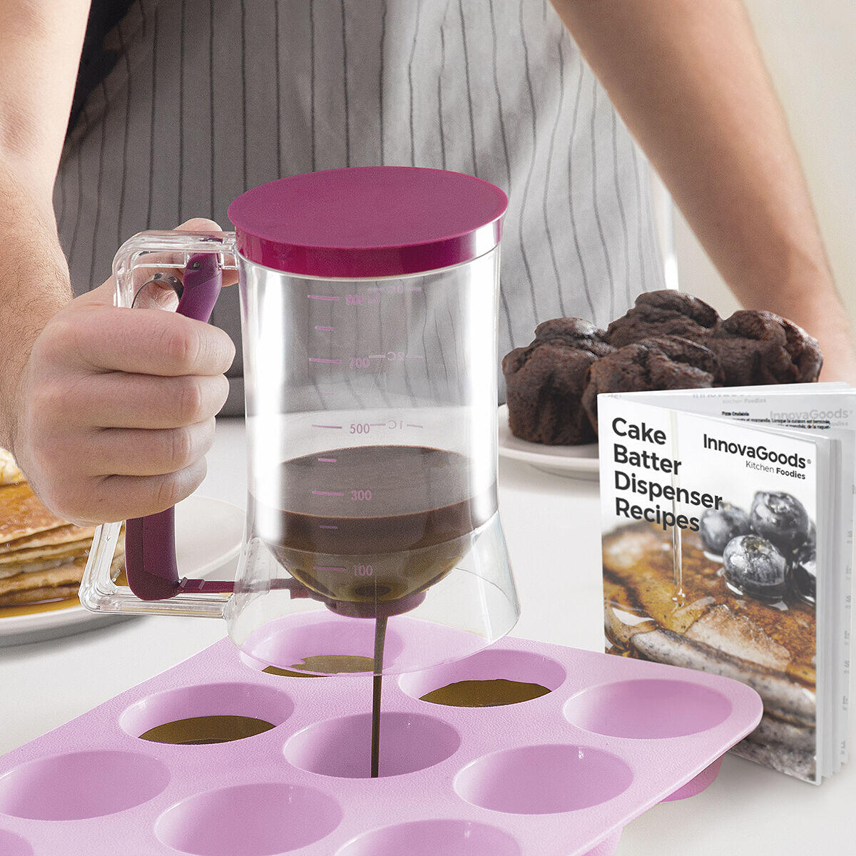 Jarra Dispensadora de Repostería con Recetario - InnovaGoods