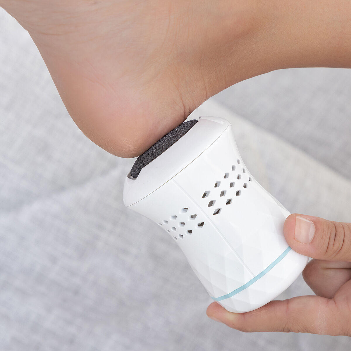 Lima de Pedicura Recargable con Aspirador Integrado Sofeem - InnovaGoods