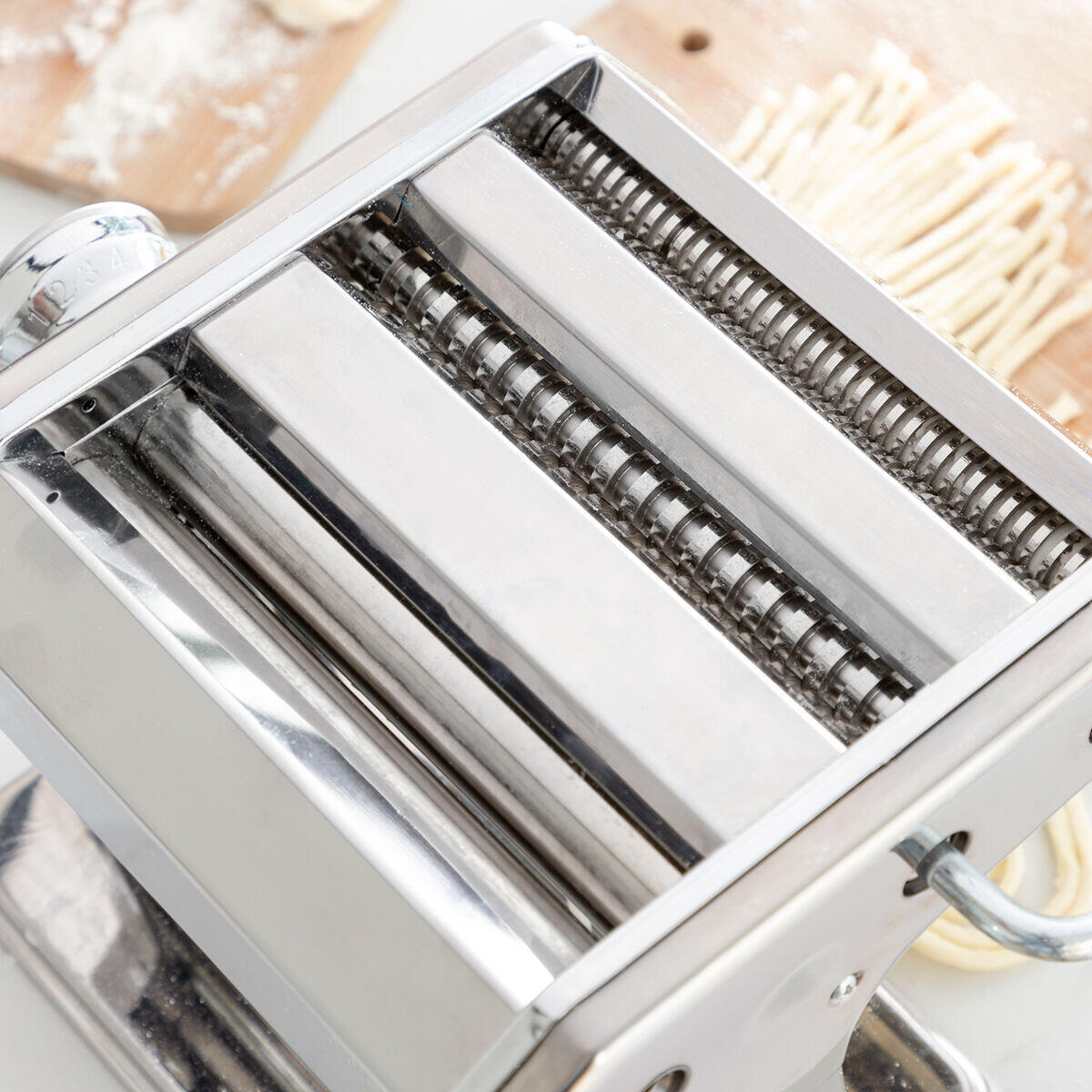 Máquina para Hacer Pasta Fresca con Recetas Frashta vista desde arriba