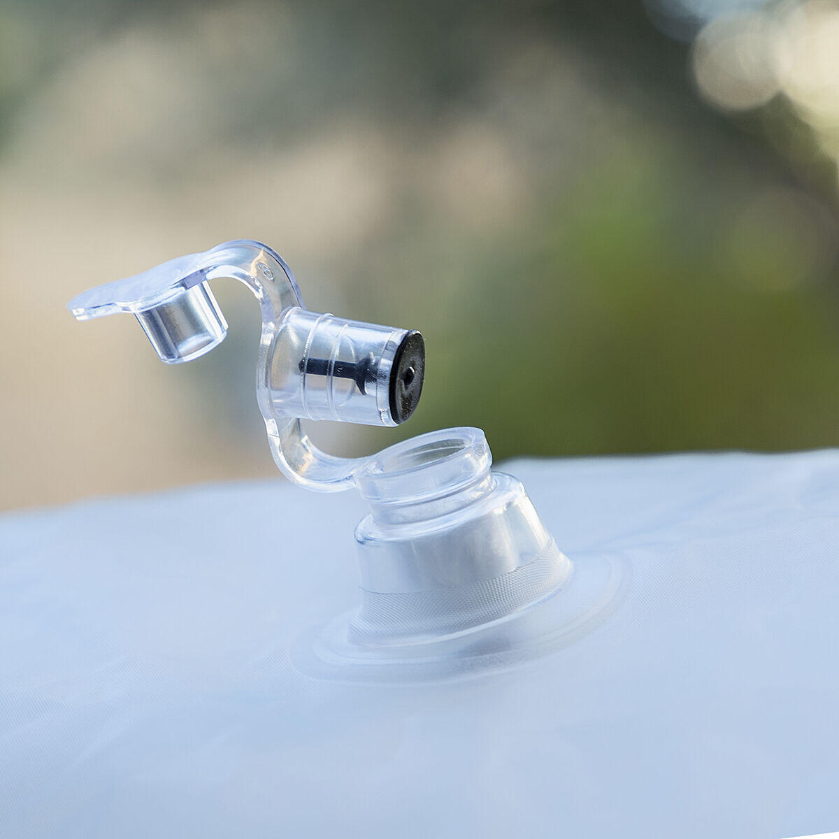 Asiento Hinchable con LED Multicolor y Mando a Distancia Pulight - InnovaGoods