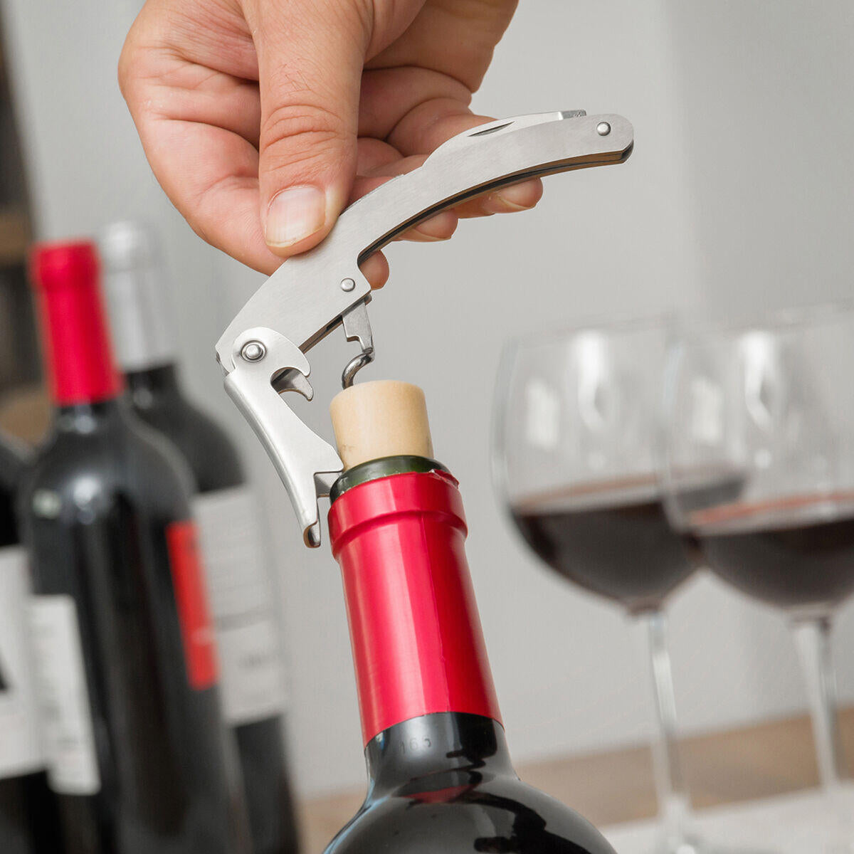 Estuche de Vino Botella 5 Piezas - InnovaGoods