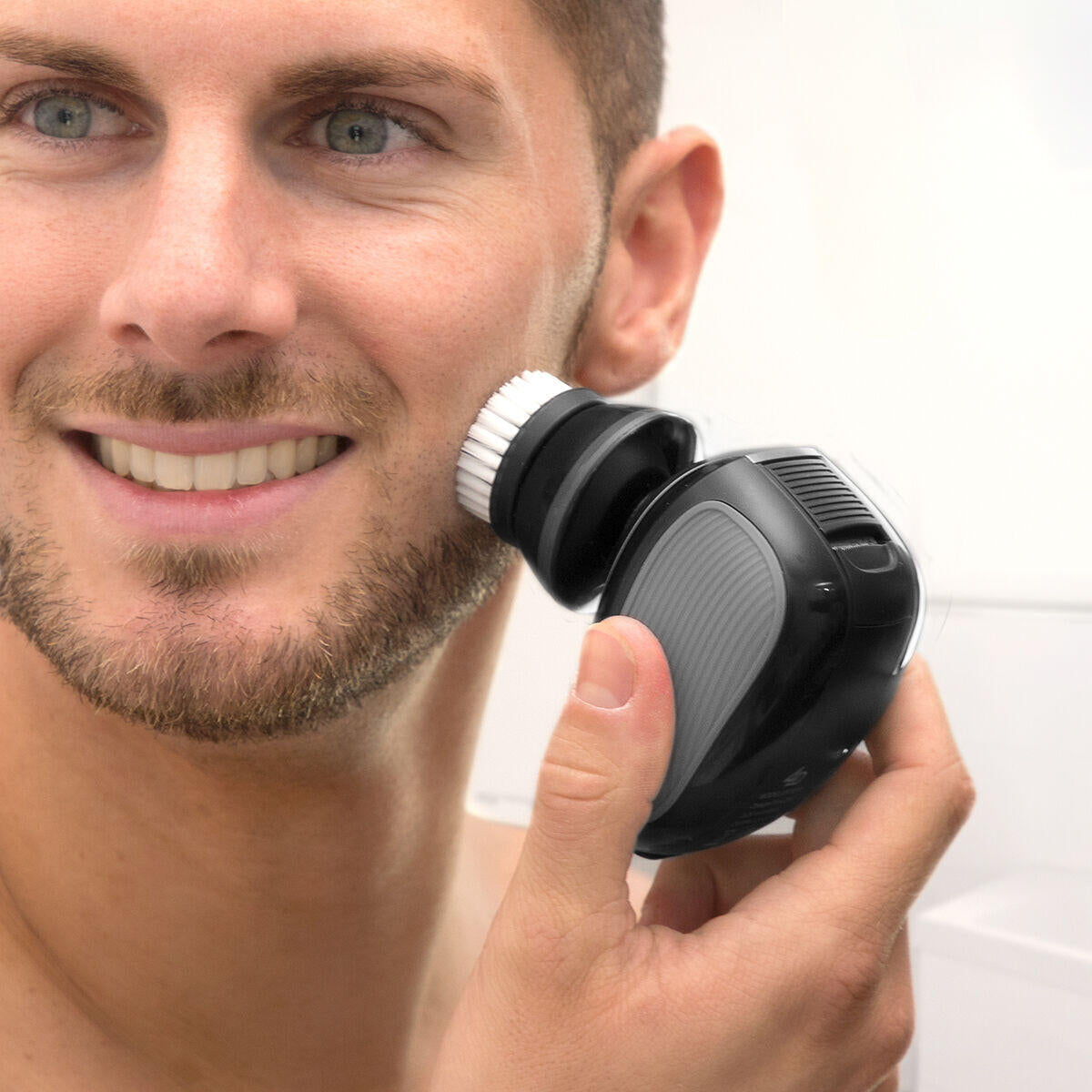 Afeitadora Recargable Ergonómica Multifunción 5 en 1 Shavestyler - InnovaGoods