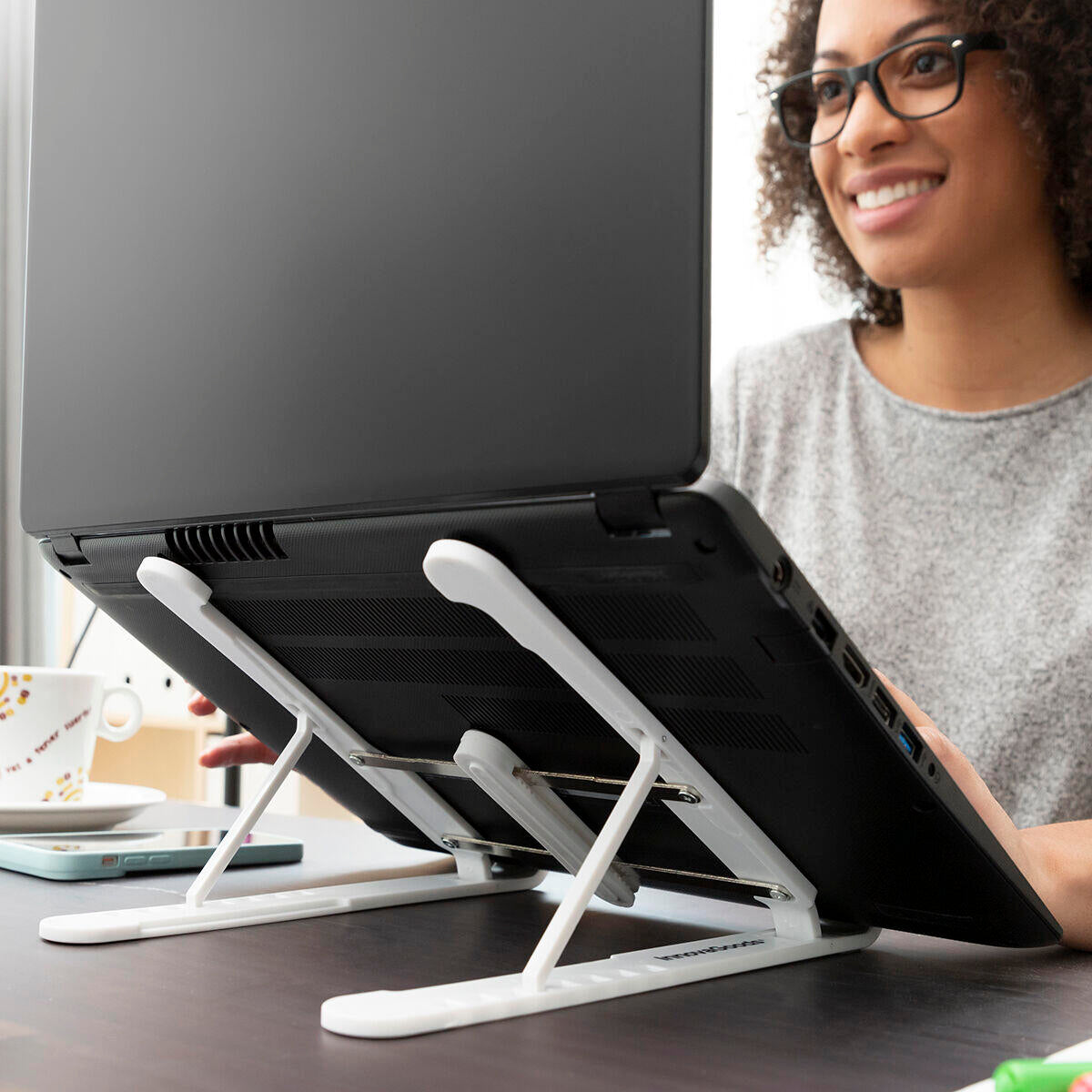 Soporte Plegable y Regulable para Portátil Flappot - InnovaGoods