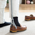 Calzador de Calcetines y Zapatos con Quitacalcetines Shoeasy - InnovaGoods