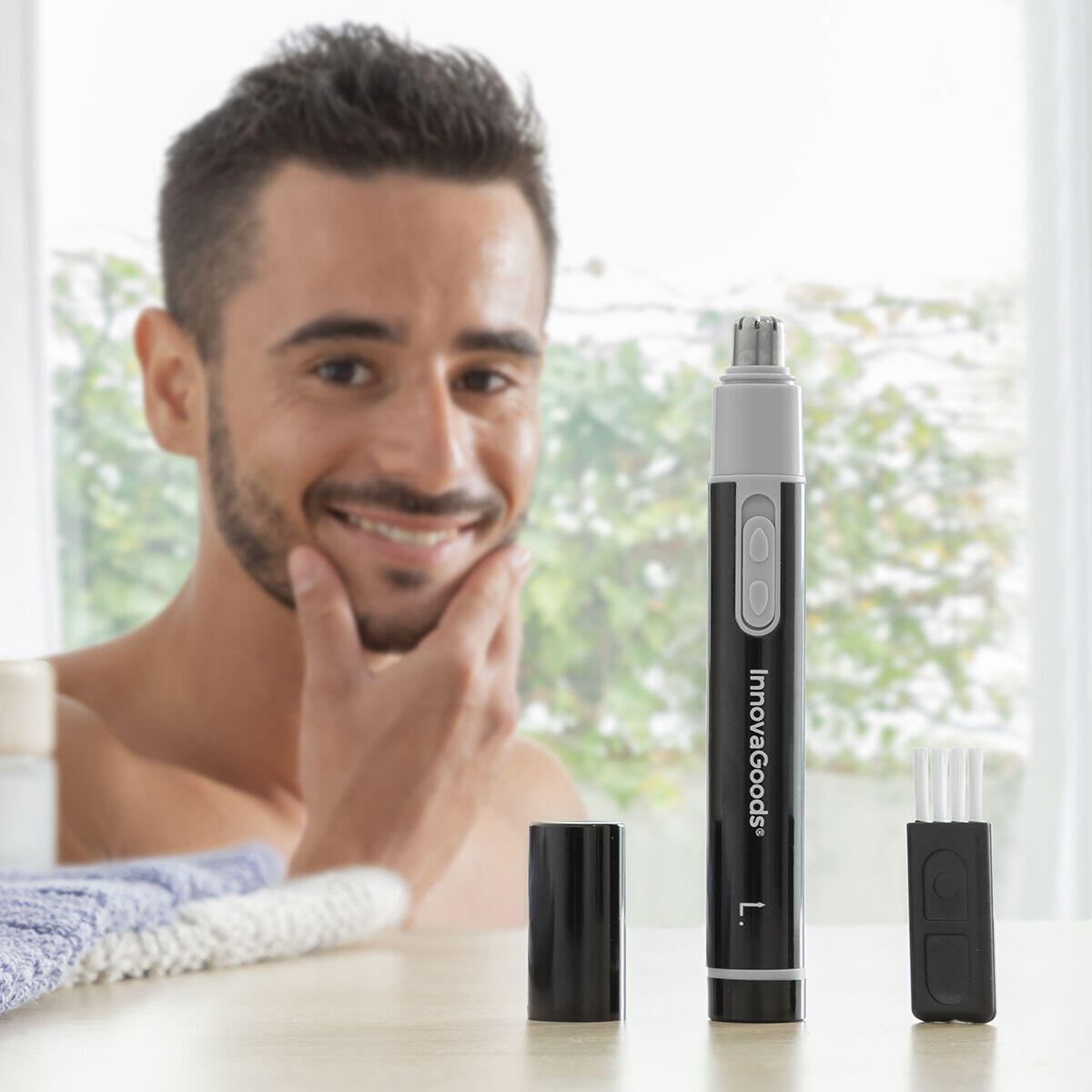 Cortapelos para nariz y oreja compacto cuidado masculino