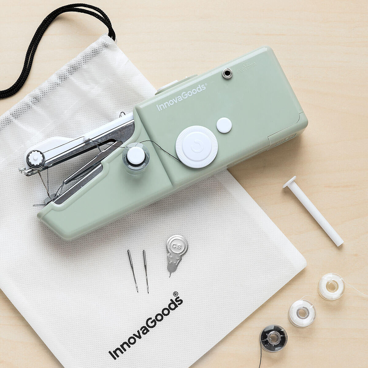 Máquina de Coser de Mano Portátil de Viaje Sewket - InnovaGoods