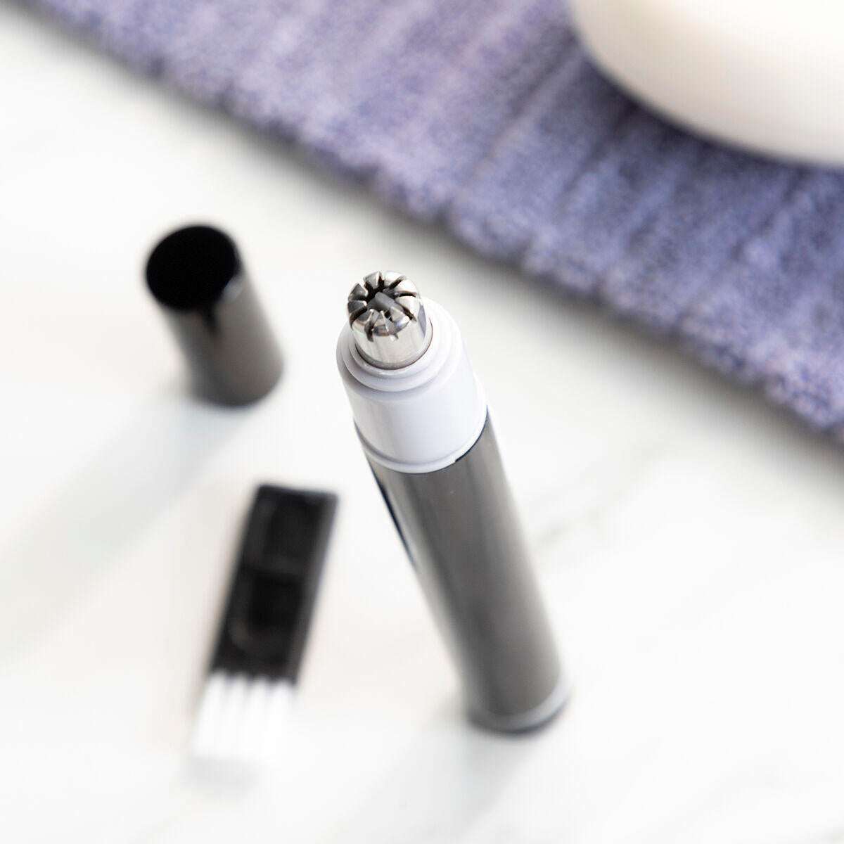 Vista superior del Cortapelos para nariz y oreja recortador Trimpen