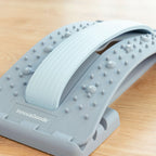 Detalle del soporte corrector de estiramiento lumbar con puntos de presión y magnéticos Lumport 
