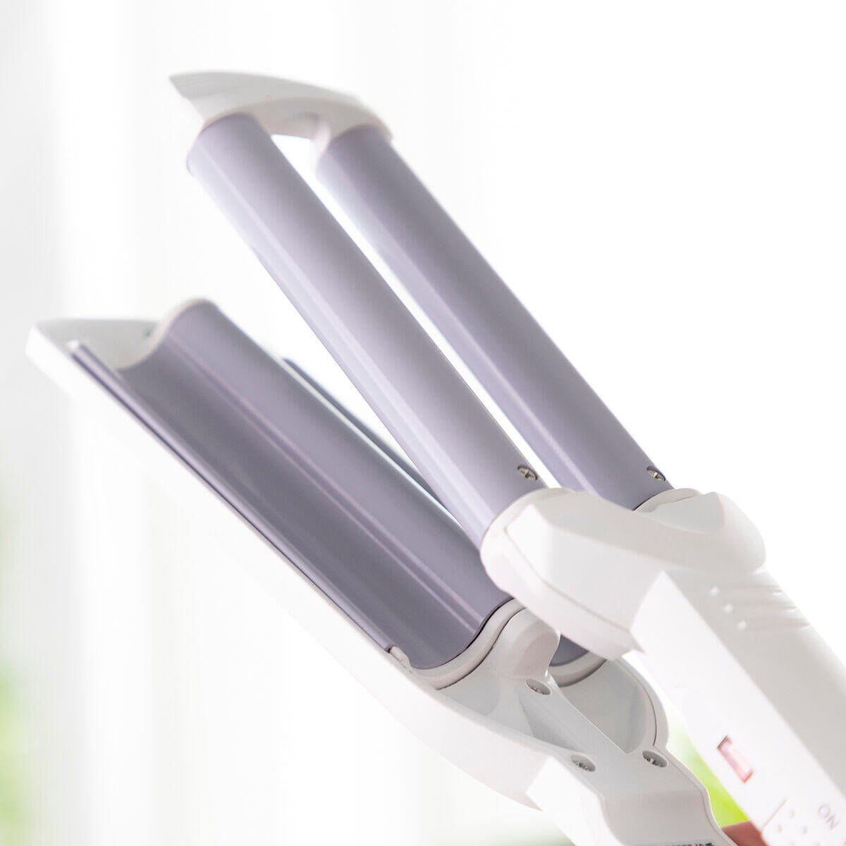 Plancha de Pelo Cerámica para Ondas Wavio 55 W - InnovaGoods