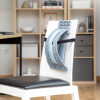 Soporte corrector de estiramiento lumbar con puntos de presión y magnéticos Lumport colocado sobre el respaldar de una silla