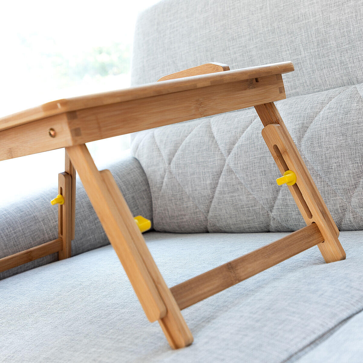 Mesa Plegable Auxiliar de Bambú Lapwood - InnovaGoods