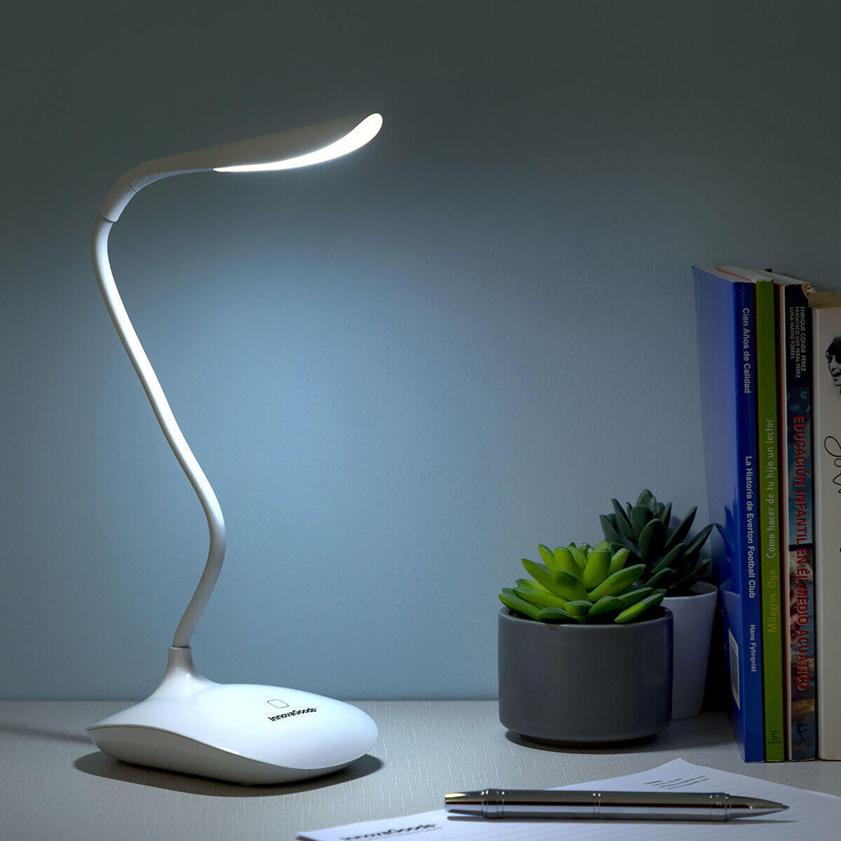 Lámpara LED de Mesa Recargable Táctil Lum2Go - InnovaGoods