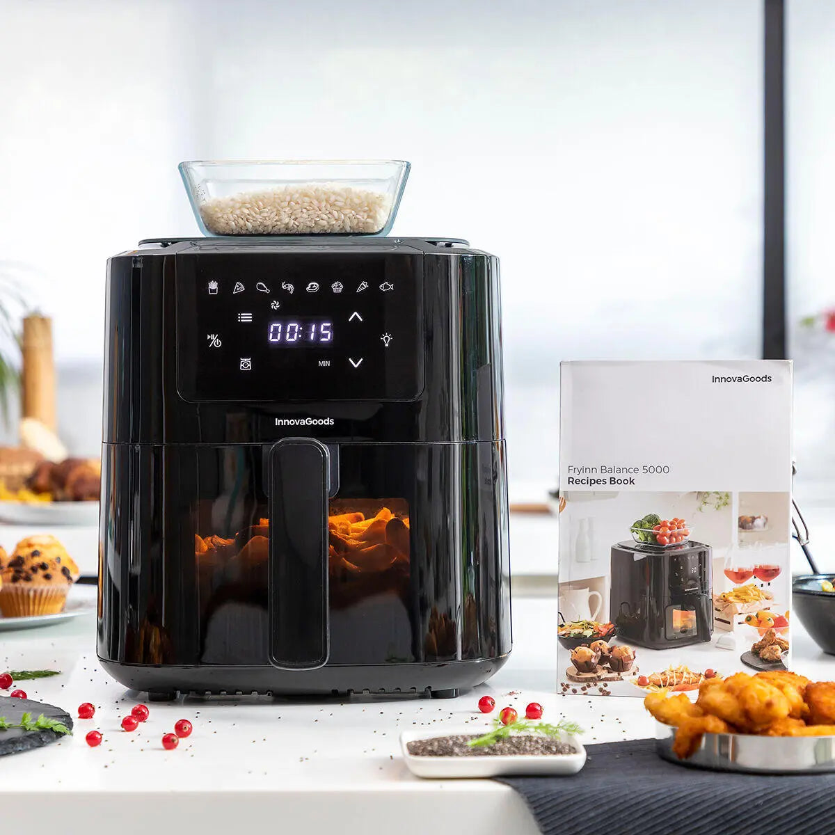 Freidora de Aire 5L Fryinn Balance 5000 con Báscula y Recetario , Acero Inoxidable y Pantalla Táctil Negro 1500W- InnovaGoods Dropea
