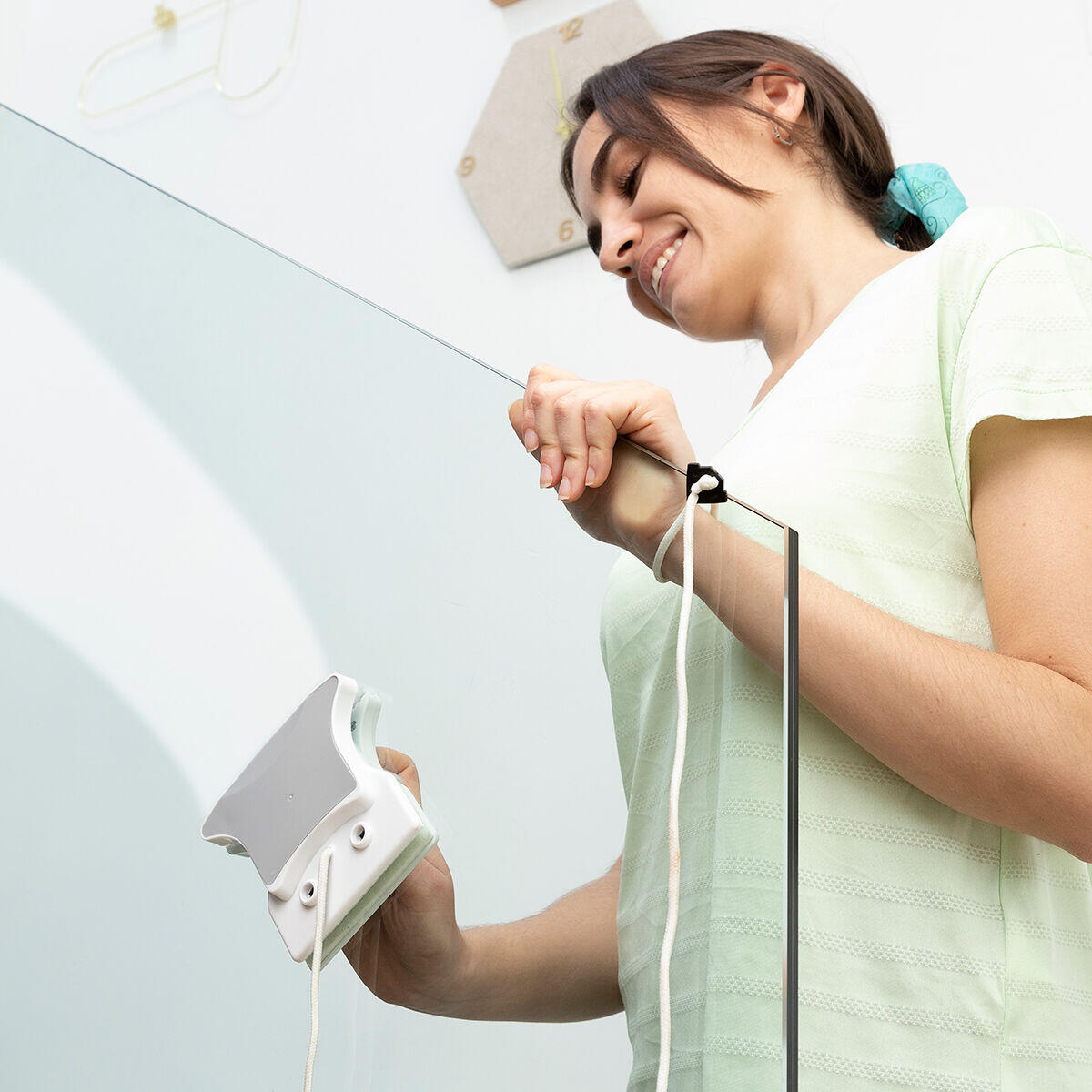 Limpiacristales Magnético Magly - InnovaGoods