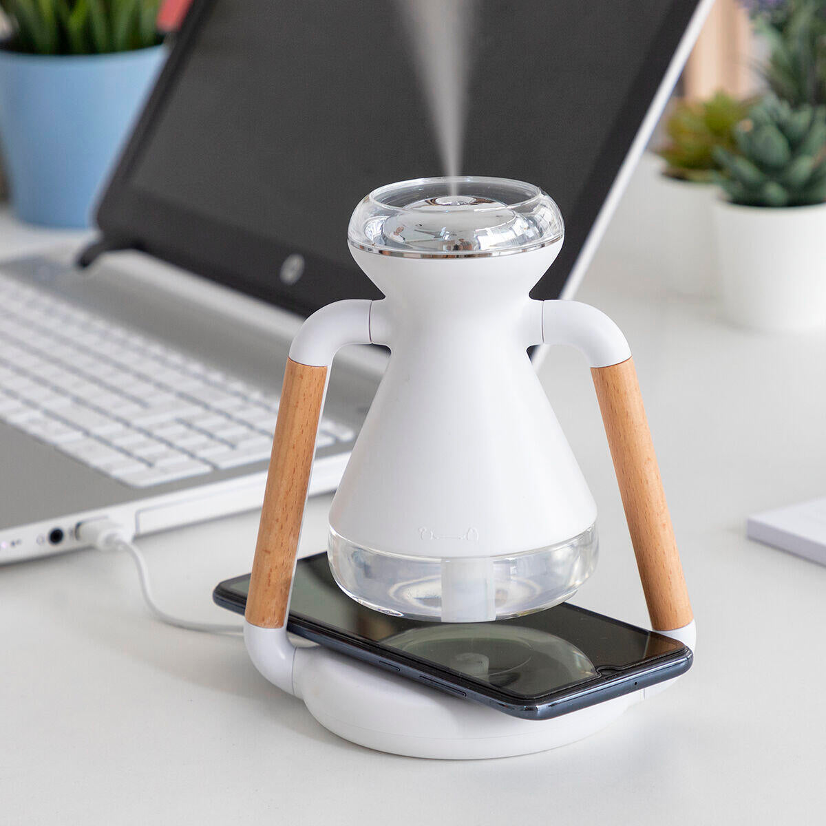 Humidificador Difusor de Aromas y Cargador Inalámbrico 3 en 1 Misvolt - InnovaGoods