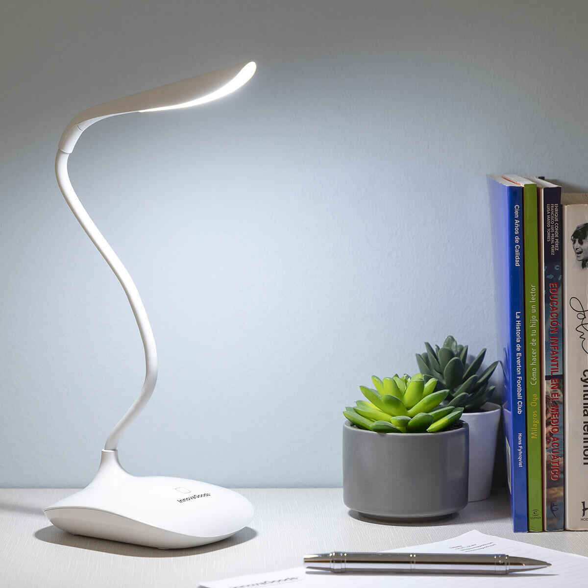 Lámpara LED de Mesa Recargable Táctil Lum2Go - InnovaGoods